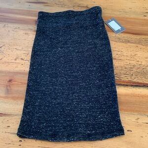 Threads 4 thought NWT Taralynn skirt. Meteorite color, size S.